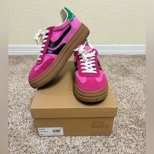 Steve Madden Sneakers